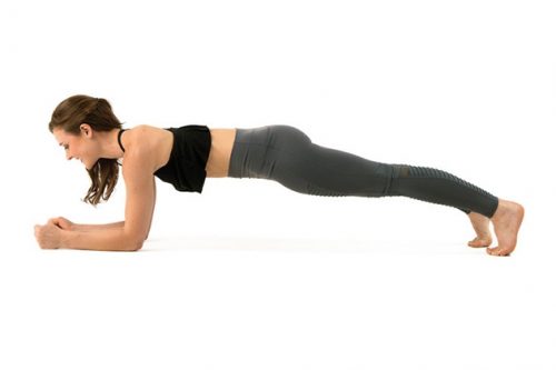 Bài tập bụng nhỏ Plank