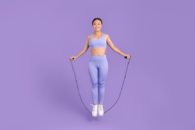 Muốn giảm mỡ bụng khi nhảy dây nên kết hợp cùng các bài cardio