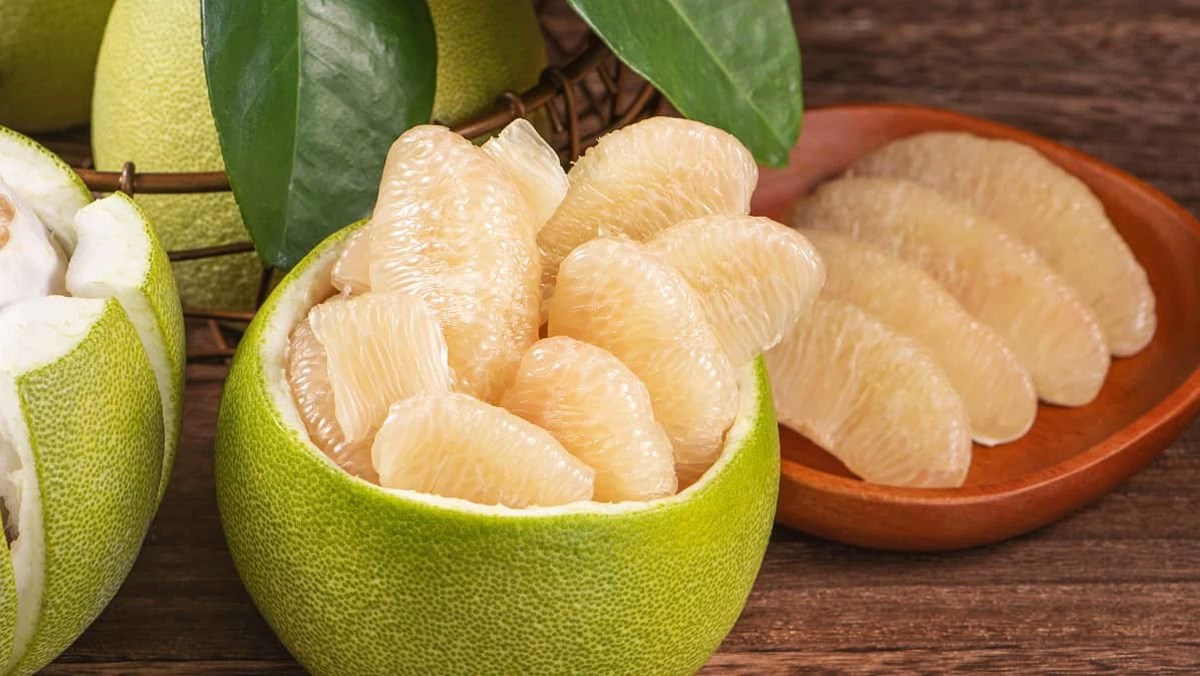 Bưởi chứa vitamin và chất xơ, có mật độ năng lượng tương đối thấp