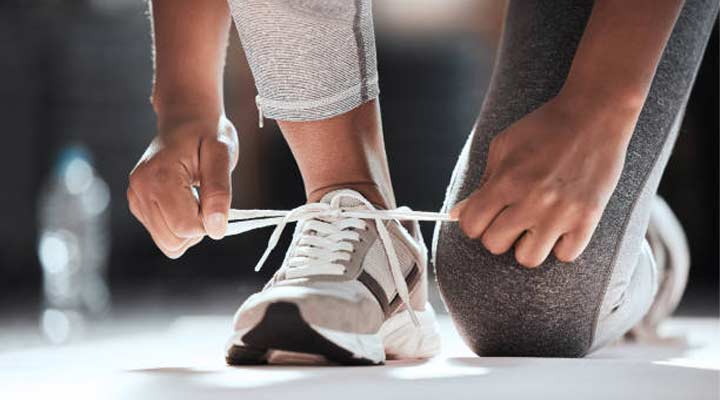 Nên sử dụng giày chạy bộ vừa chân, mang lại sự thoải mái