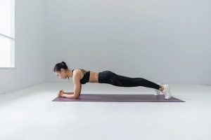 Bài plank tập gym giảm mỡ bụng