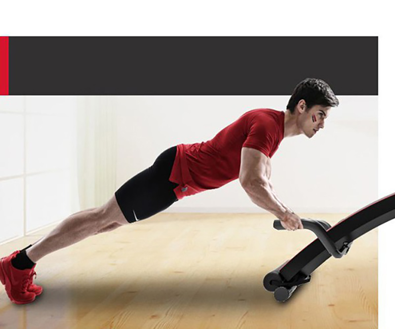 Tập hít đất với ghế tập bụng