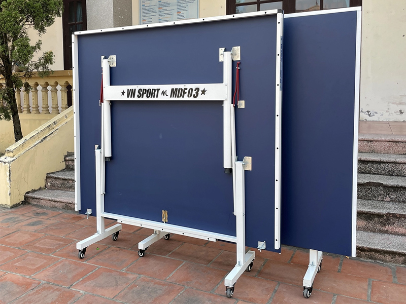 bàn bóng bàn gấp gọn 