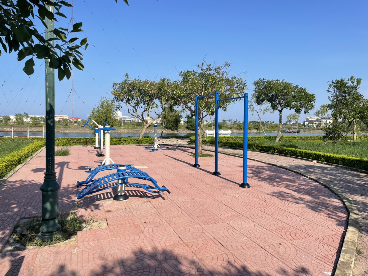 dụng cụ thể thao ngoài trời có độ bền cao