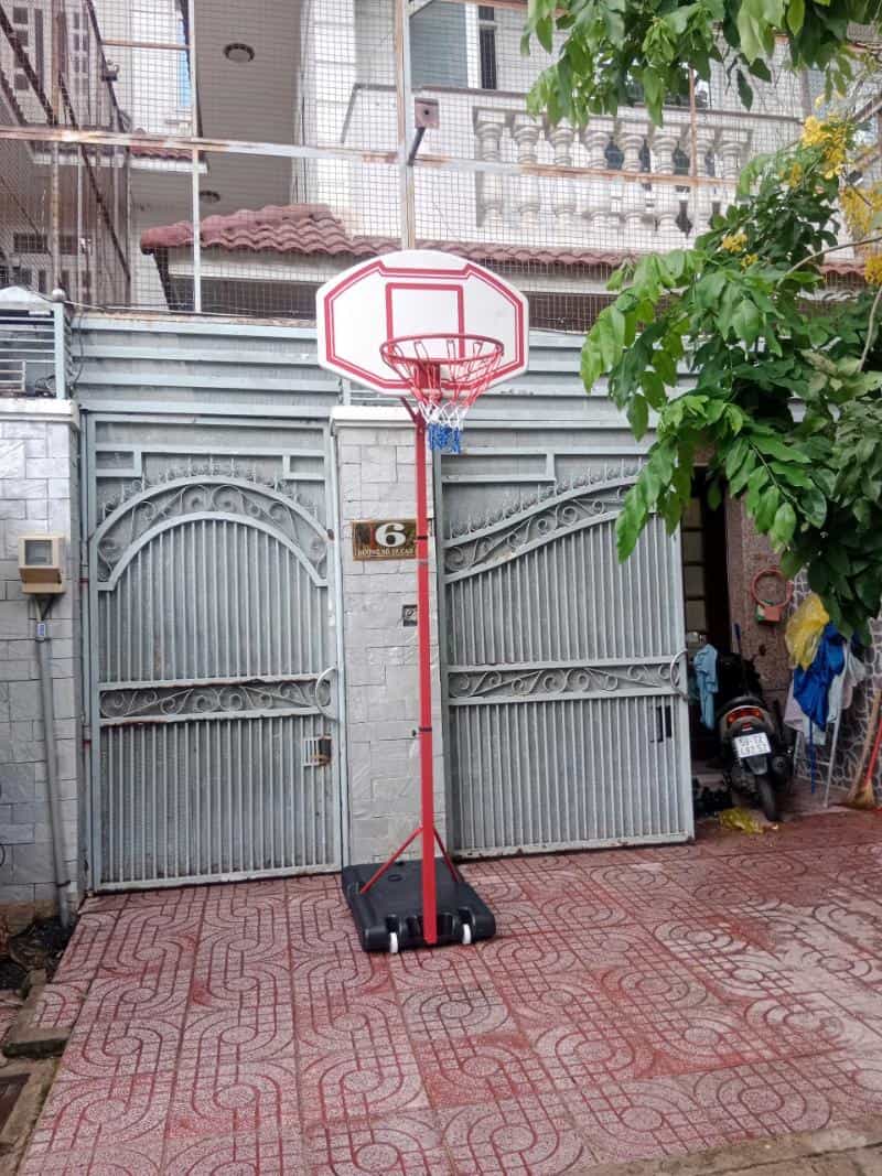 Trụ bóng rổ đa dạng mẫu mã, phù hợp với mọi nhu cầu